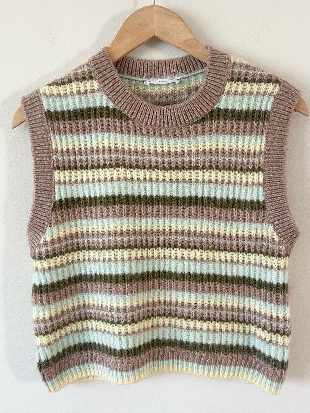Mango Striped Knit Sweater Vest in Beige, Mint & Olive Women’s size M